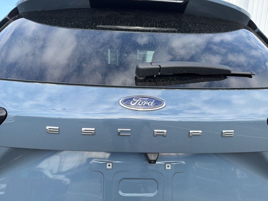 2023 Ford Escape Hybrid Active