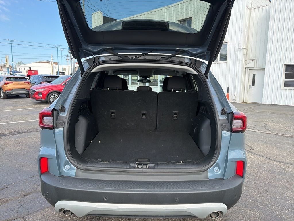 2023 Ford Escape Hybrid Active