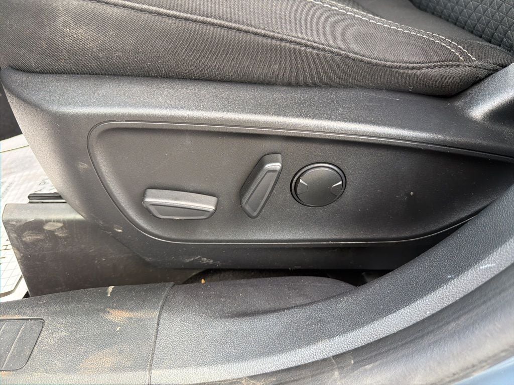 2023 Ford Escape Hybrid Active