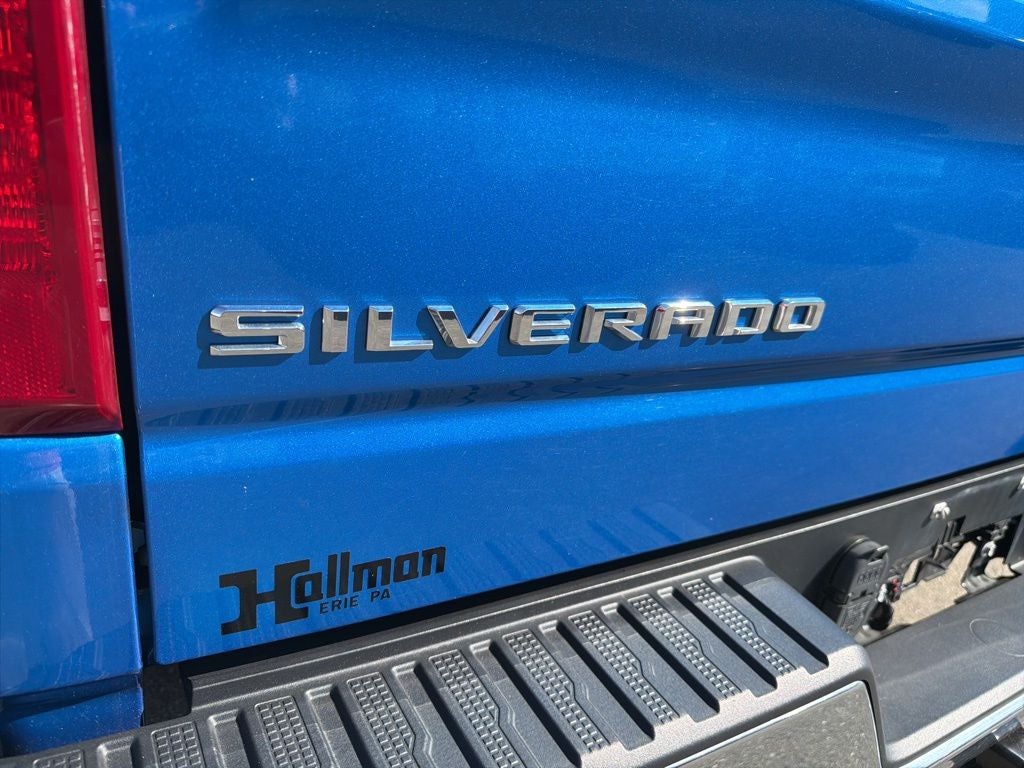 2022 Chevrolet Silverado 1500 LT LT1