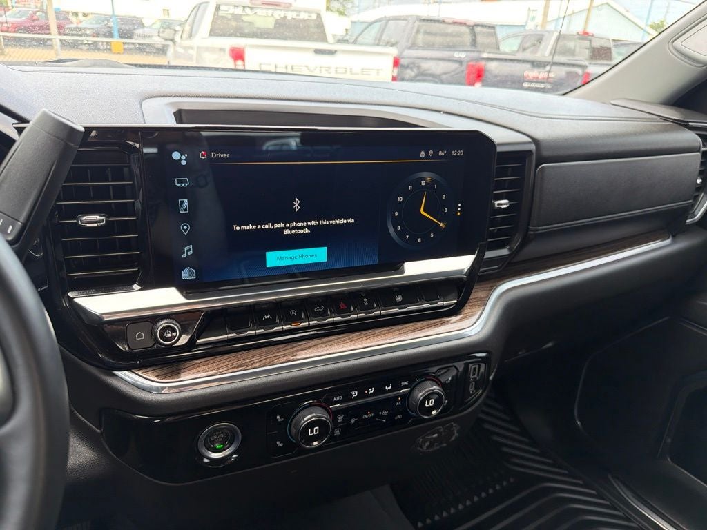 2024 Chevrolet Silverado 1500 LT