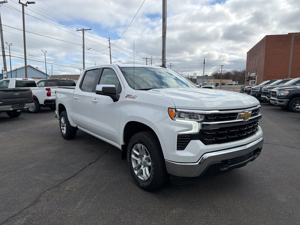 2024 Chevrolet Silverado 1500 LT LT1