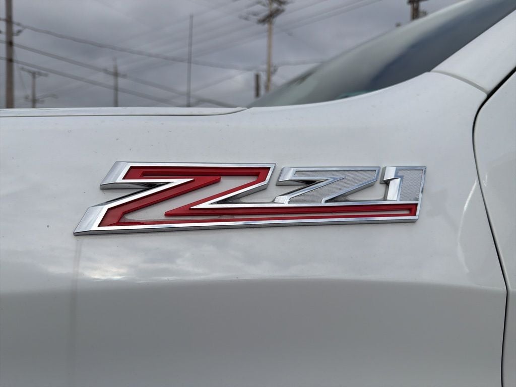 2024 Chevrolet Silverado 1500 LT LT1