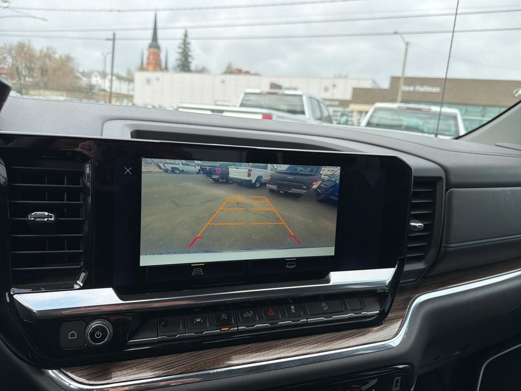 2024 Chevrolet Silverado 1500 LT LT1