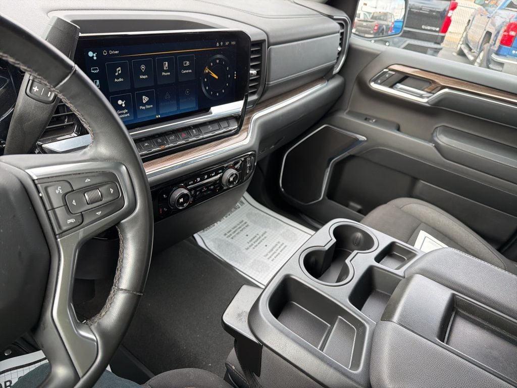 2024 Chevrolet Silverado 1500 LT LT1