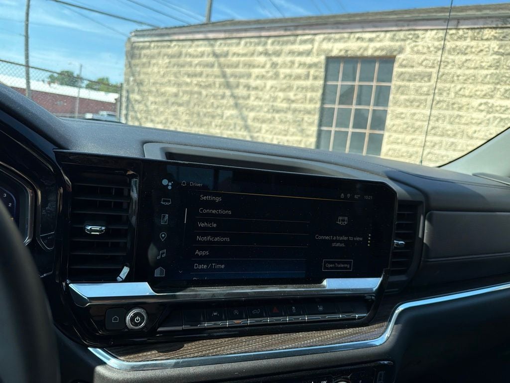 2024 Chevrolet Silverado 1500 LT LT1
