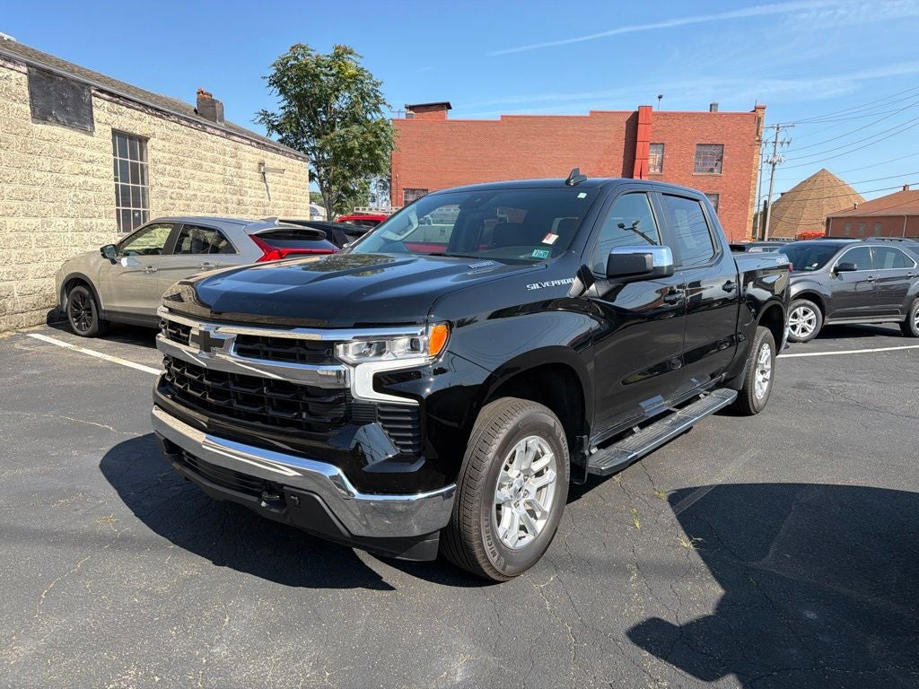 2024 Chevrolet Silverado 1500 LT LT1