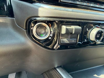 2024 Chevrolet Silverado 1500 LT LT1
