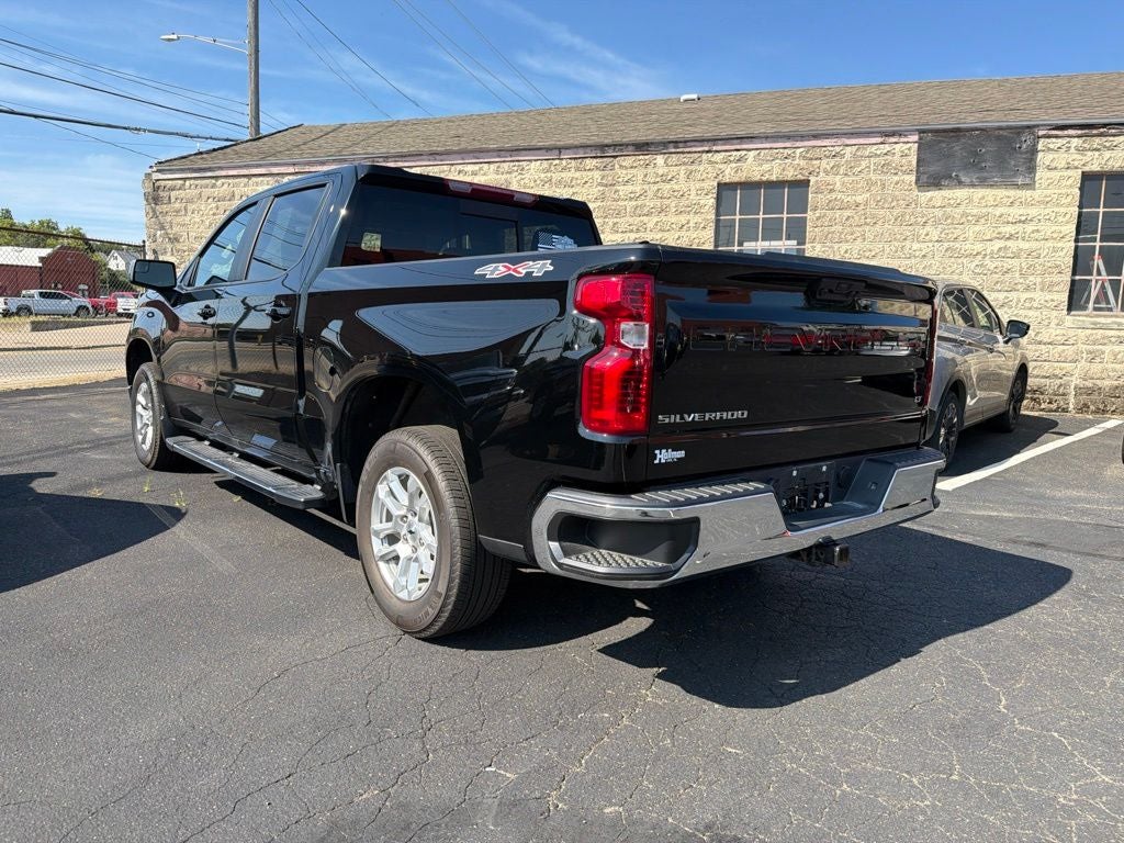2024 Chevrolet Silverado 1500 LT LT1