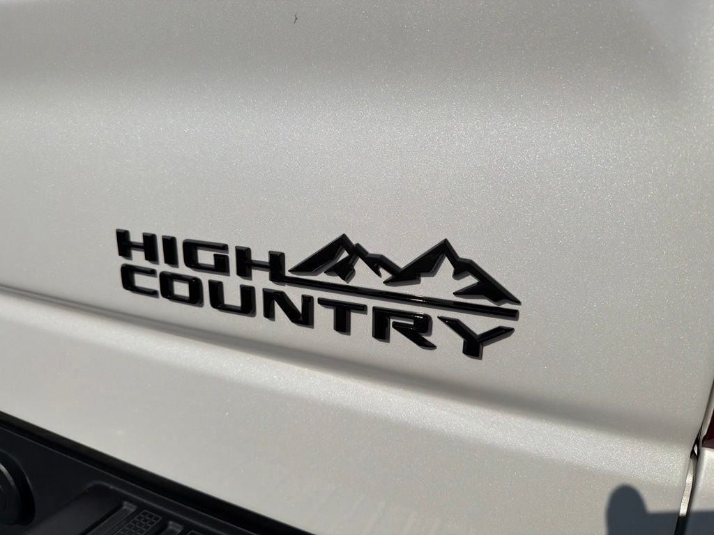 2025 Chevrolet Silverado 1500 High Country