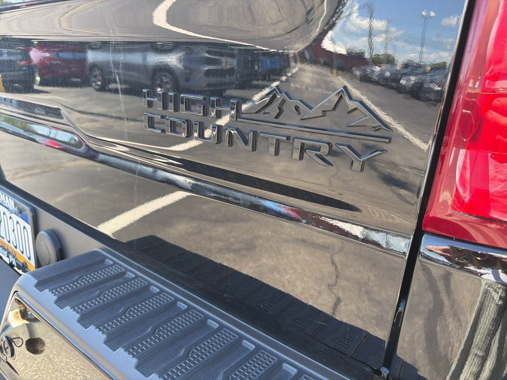 2025 Chevrolet Silverado 1500 High Country
