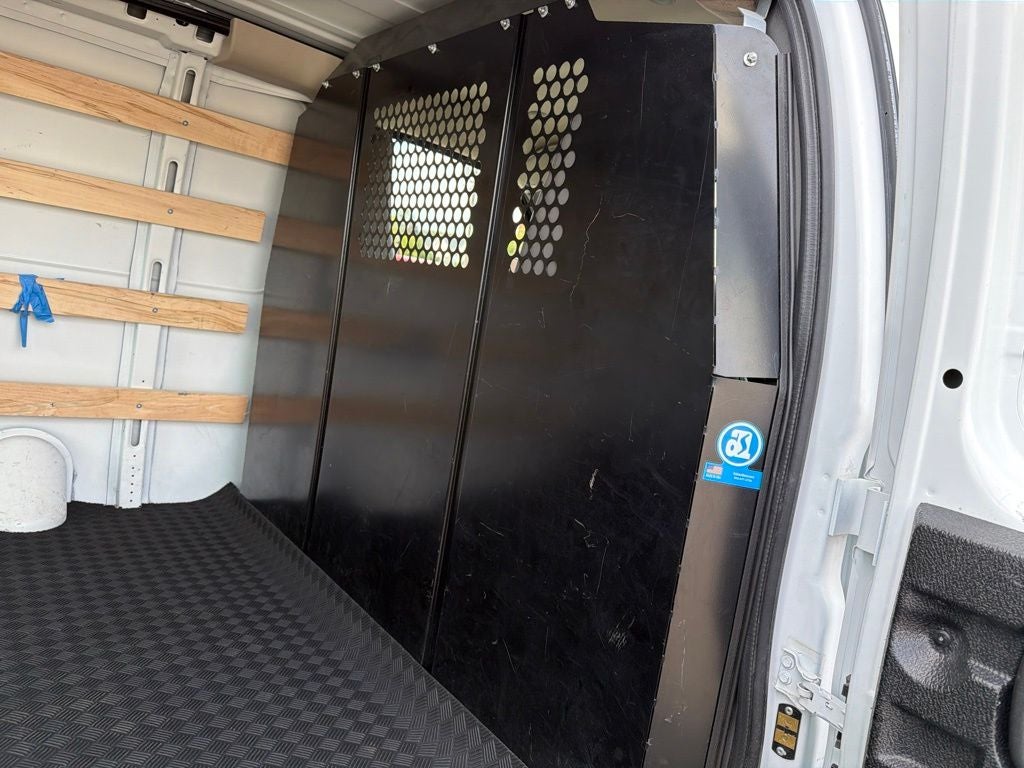 2025 Chevrolet Express 2500 Work Van Cargo