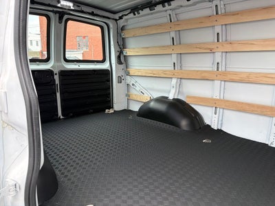 2025 Chevrolet Express 2500 Work Van Cargo