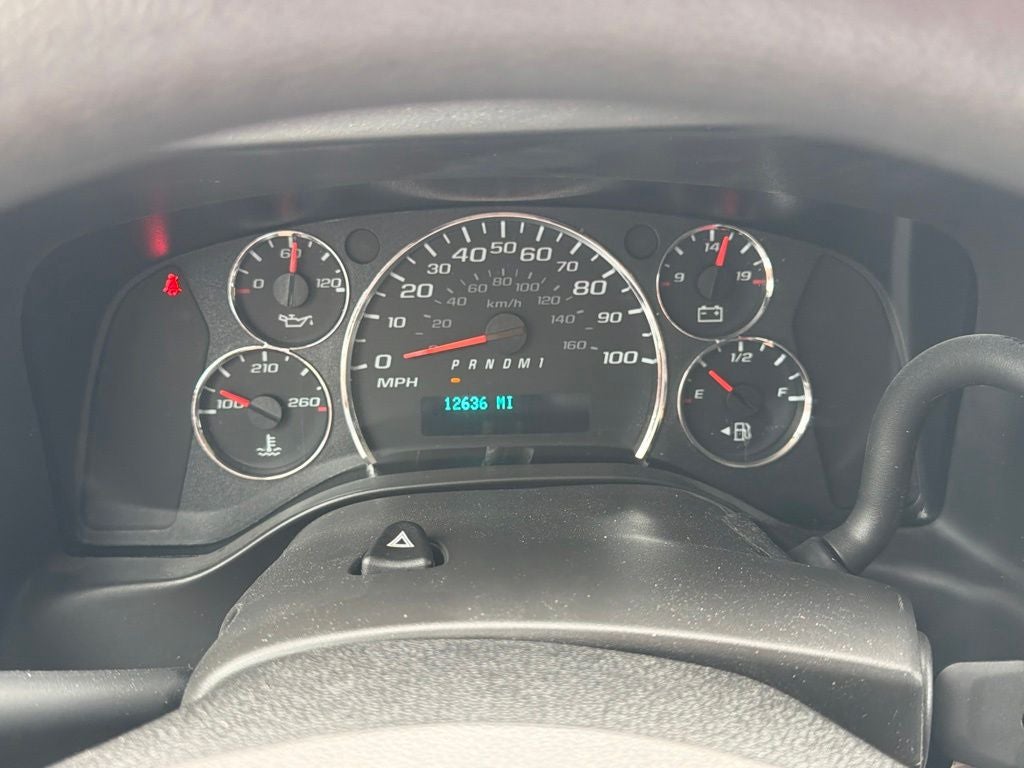 2025 Chevrolet Express 2500 Work Van Cargo