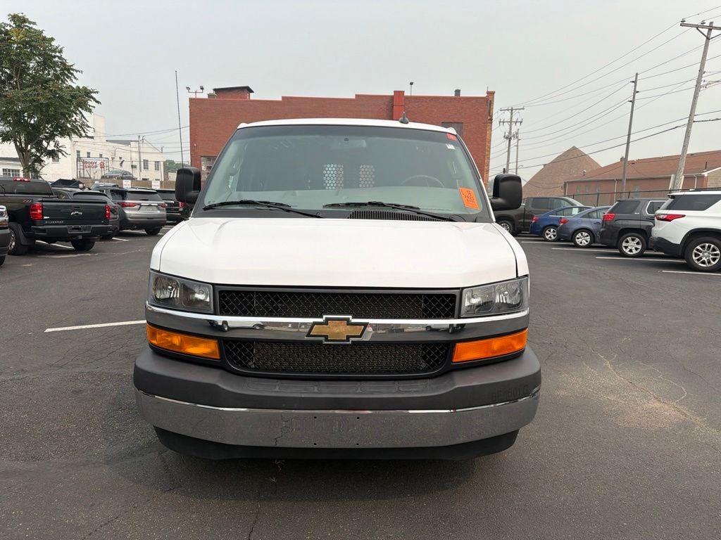 2025 Chevrolet Express 2500 Work Van Cargo