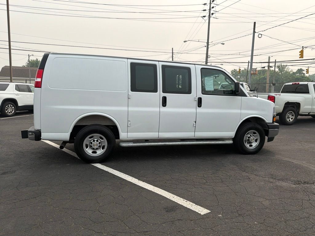 2025 Chevrolet Express 2500 Work Van Cargo