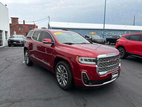2023 GMC Acadia Denali