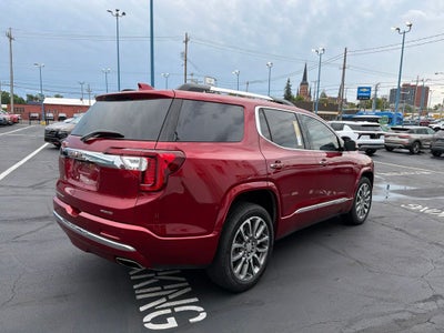 2023 GMC Acadia Denali