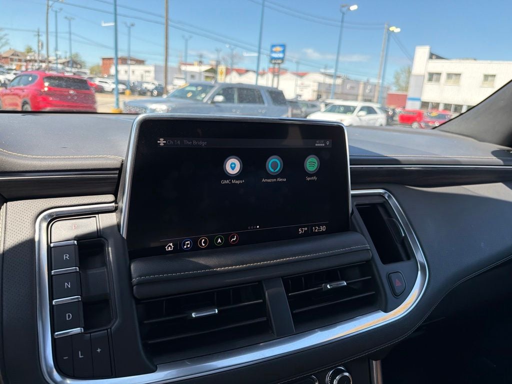 2021 GMC Yukon SLT
