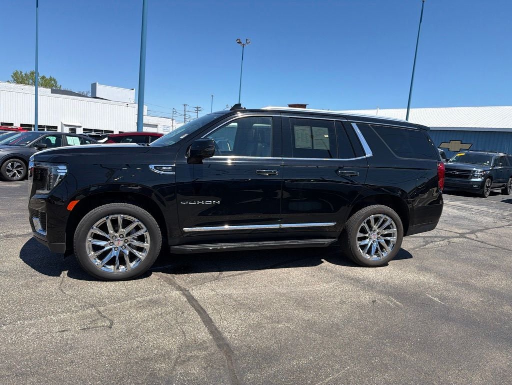 2021 GMC Yukon SLT