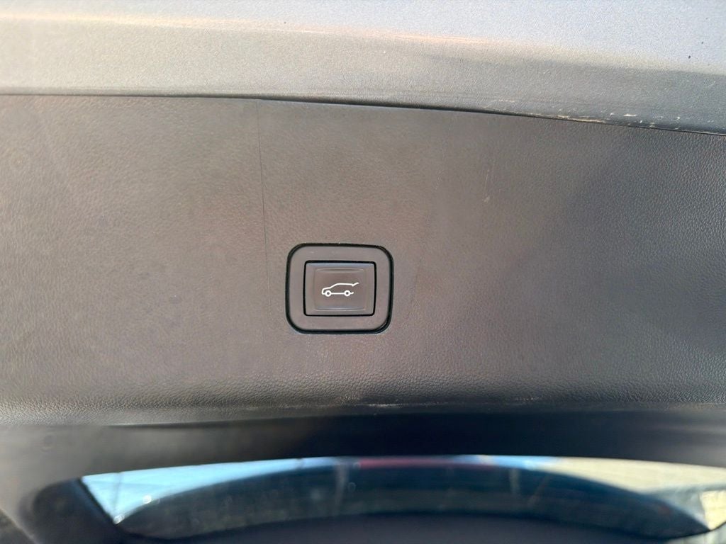 2018 Chevrolet Traverse LT Cloth w/1LT
