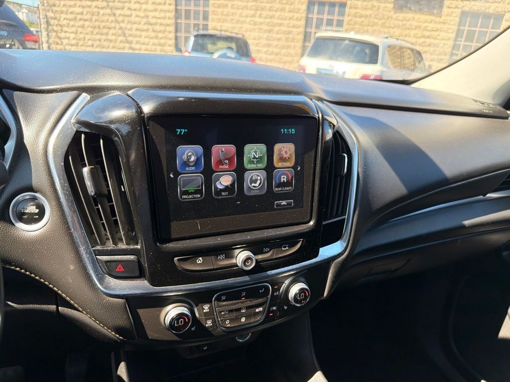 2018 Chevrolet Traverse LT Cloth w/1LT