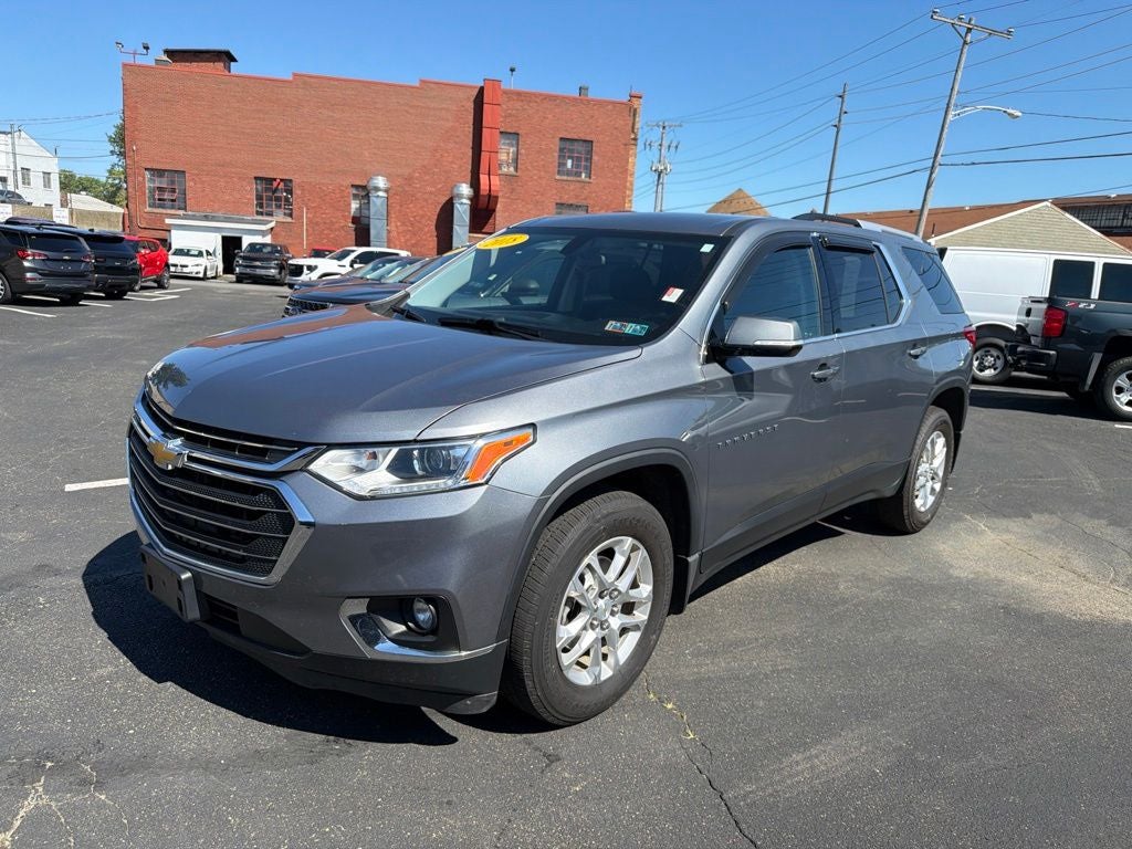 2018 Chevrolet Traverse LT Cloth w/1LT