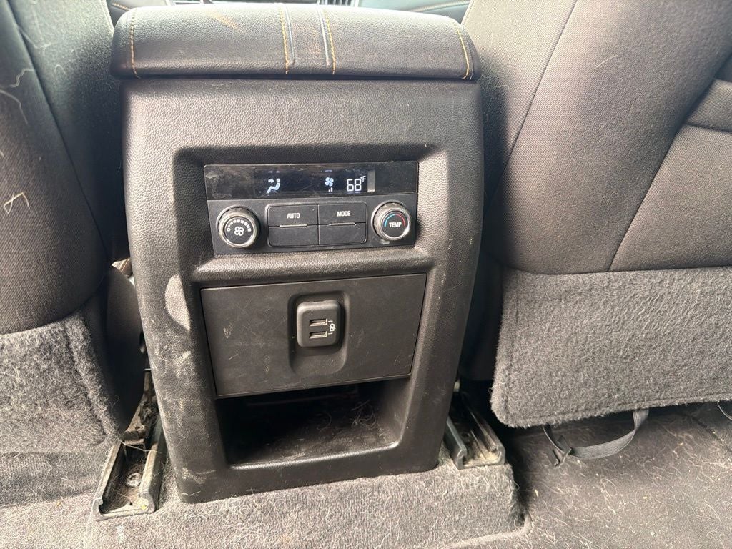 2019 Chevrolet Traverse LT Cloth w/1LT