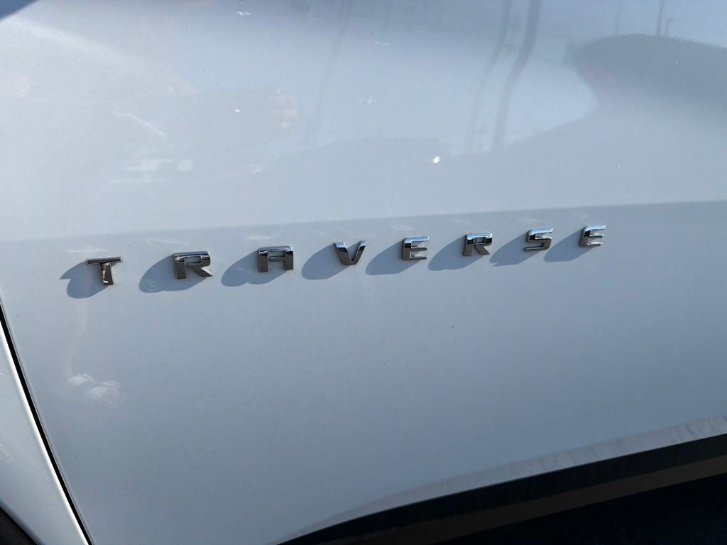 2021 Chevrolet Traverse LT Leather