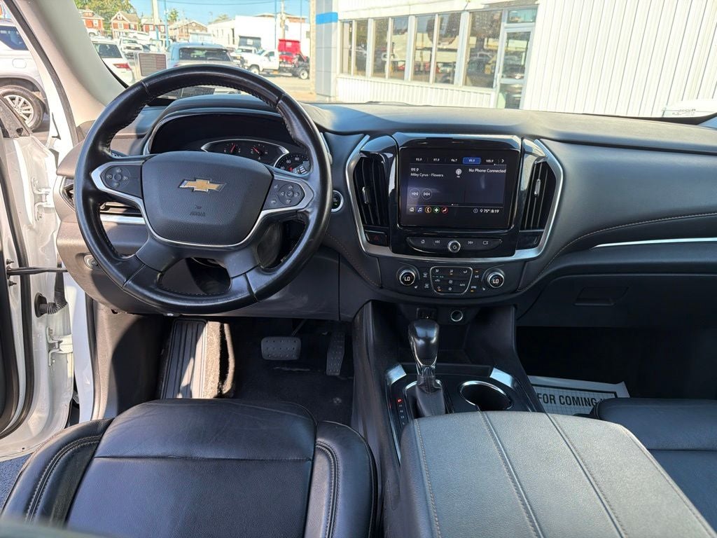 2021 Chevrolet Traverse LT Leather