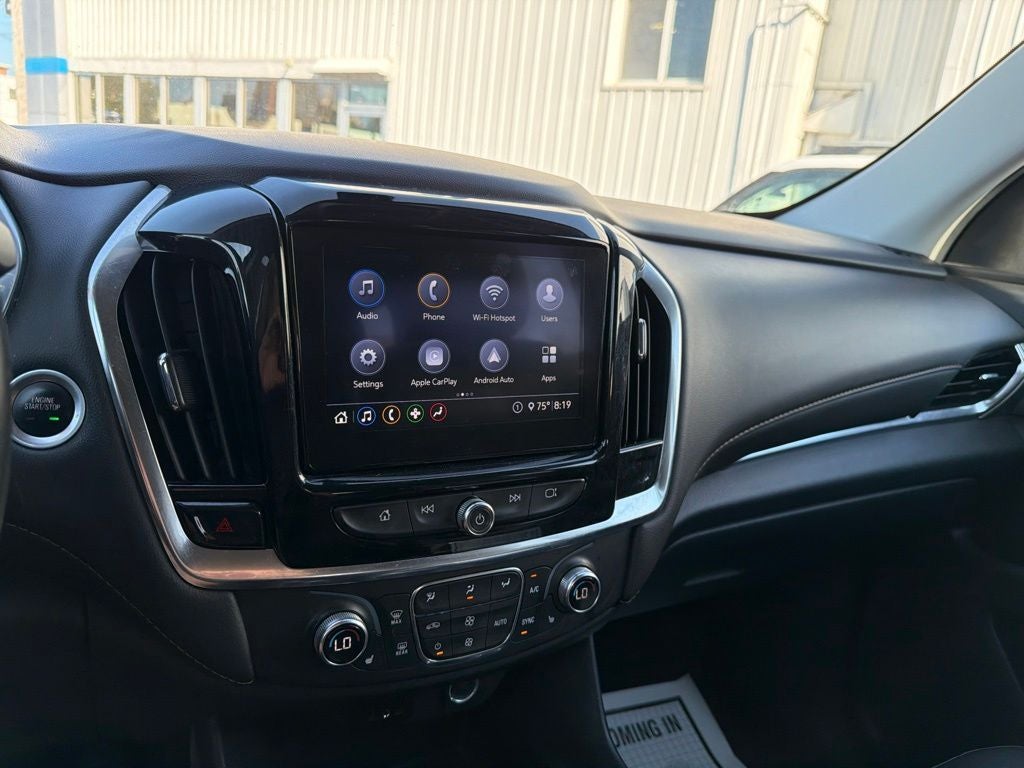 2021 Chevrolet Traverse LT Leather