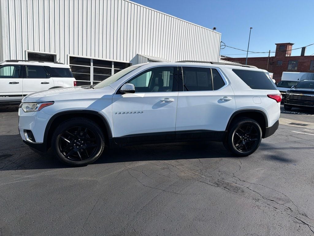 2021 Chevrolet Traverse LT Leather