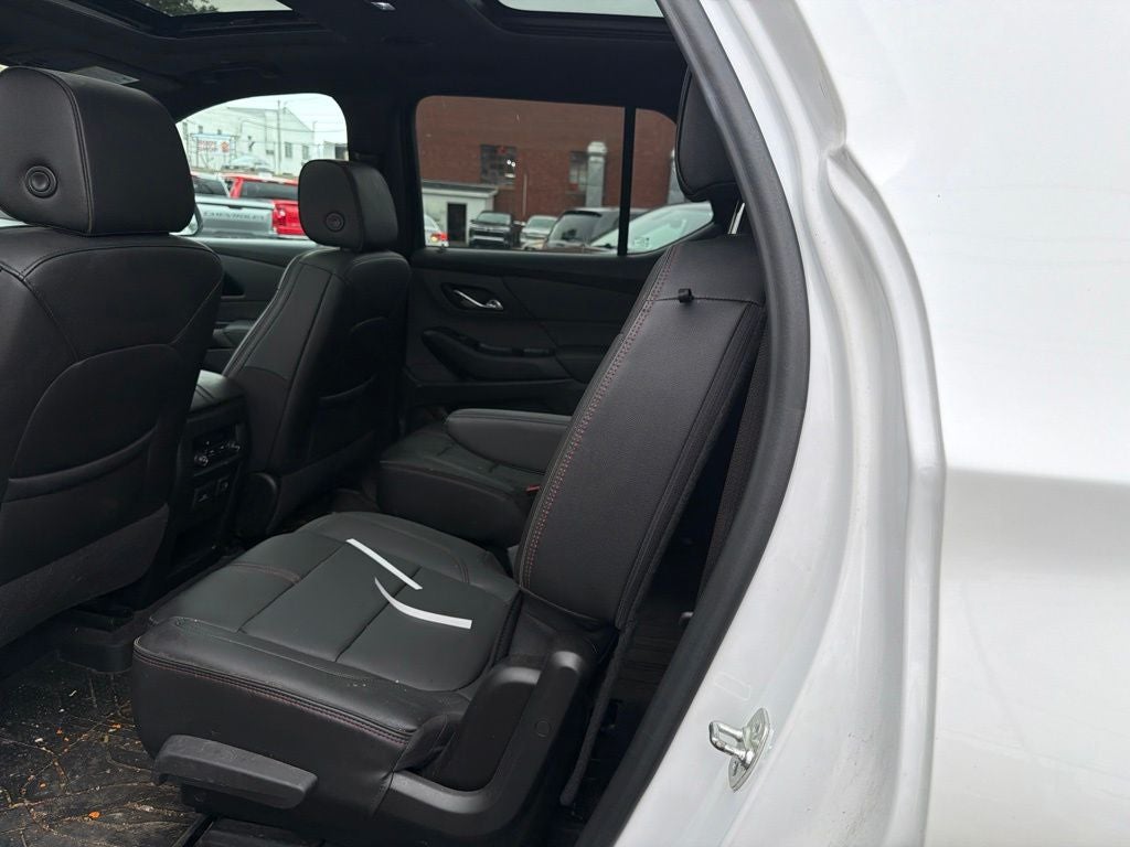 2023 Chevrolet Traverse RS