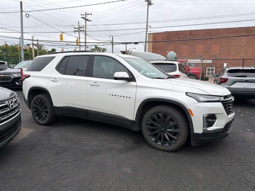 2023 Chevrolet Traverse RS