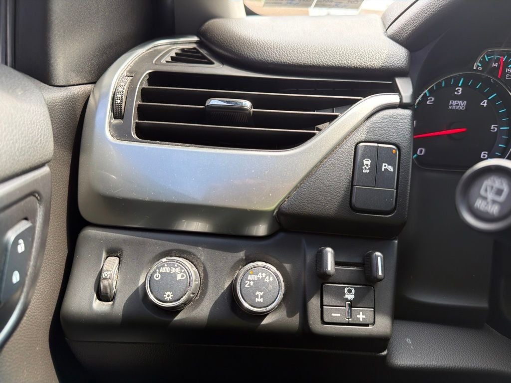 2018 Chevrolet Tahoe LS