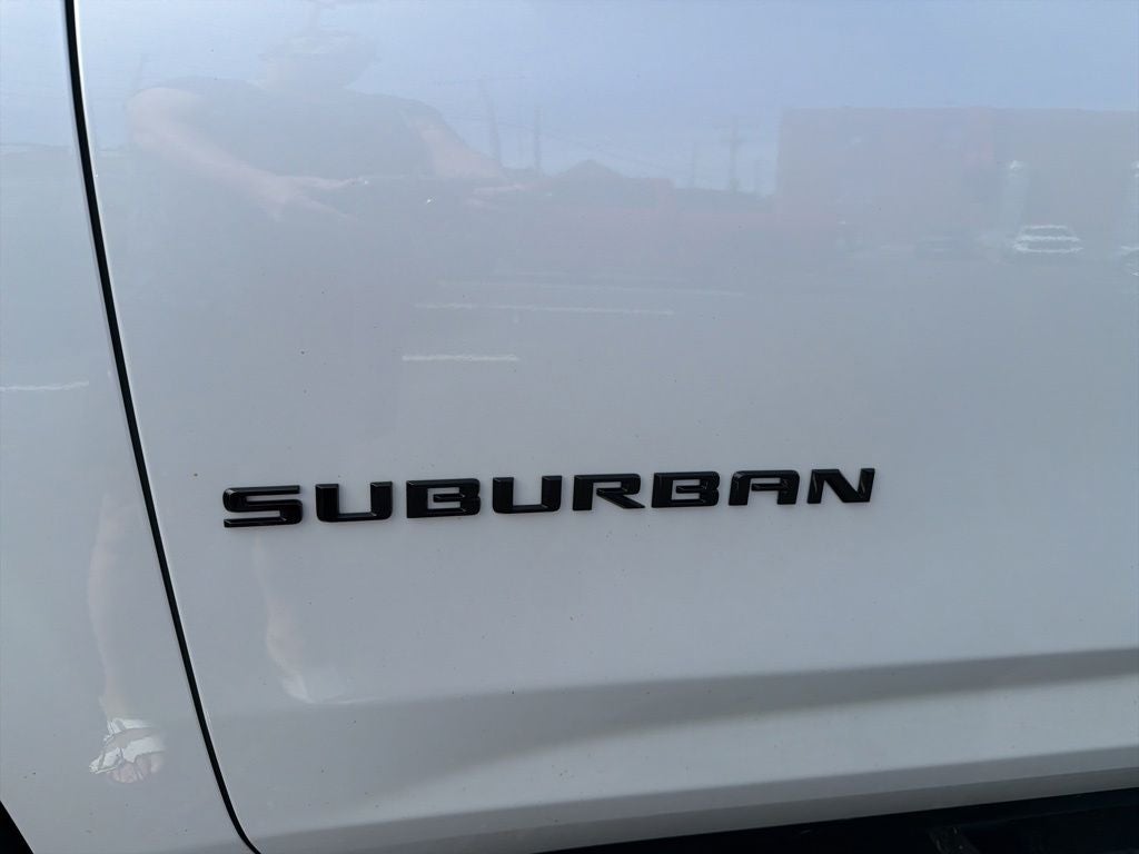 2023 Chevrolet Suburban Z71