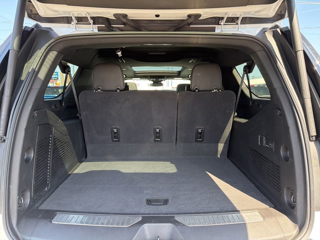 2024 Chevrolet Suburban RST