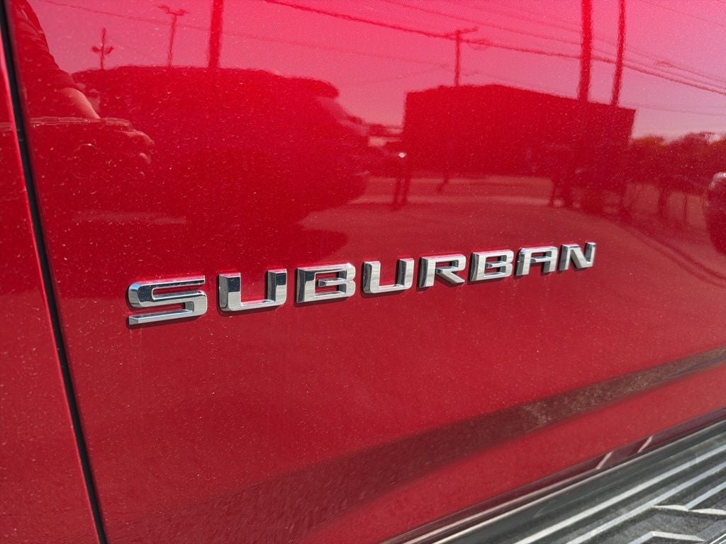 2023 Chevrolet Suburban High Country