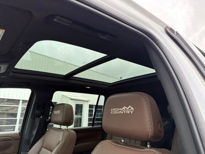 2023 Chevrolet Suburban High Country