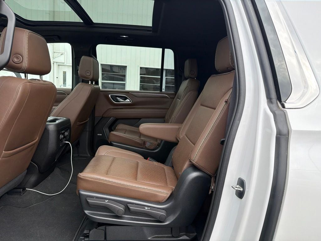 2023 Chevrolet Suburban High Country