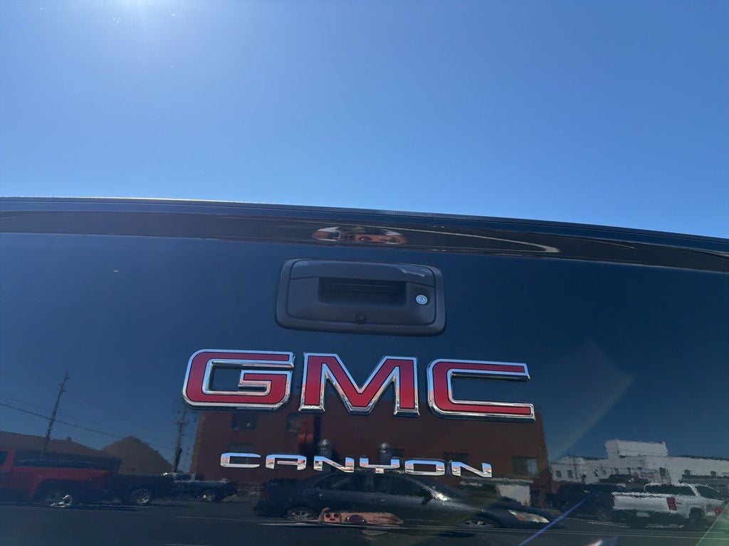 2021 GMC Canyon AT4 w/Leather