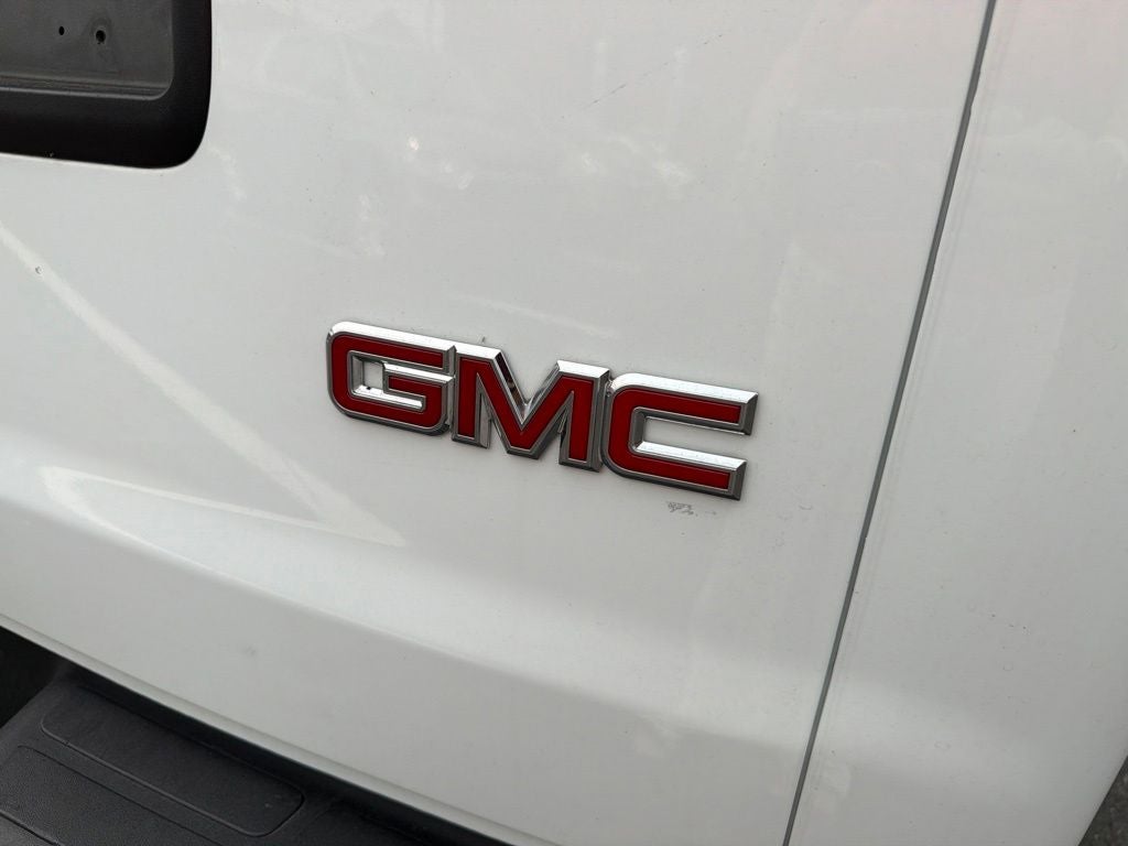 2025 GMC Savana 2500 Work Van
