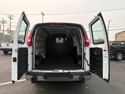 2025 GMC Savana 2500 Work Van