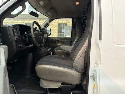 2025 GMC Savana 2500 Work Van