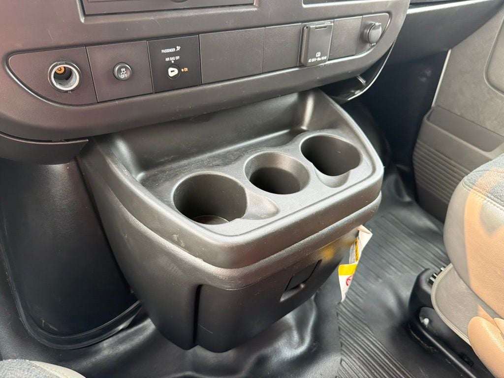 2025 GMC Savana 2500 Work Van