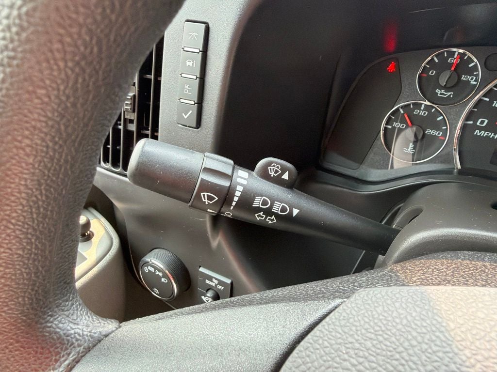 2025 GMC Savana 2500 Work Van