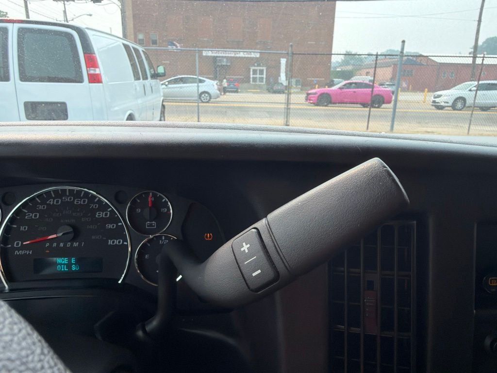 2025 GMC Savana 2500 Work Van