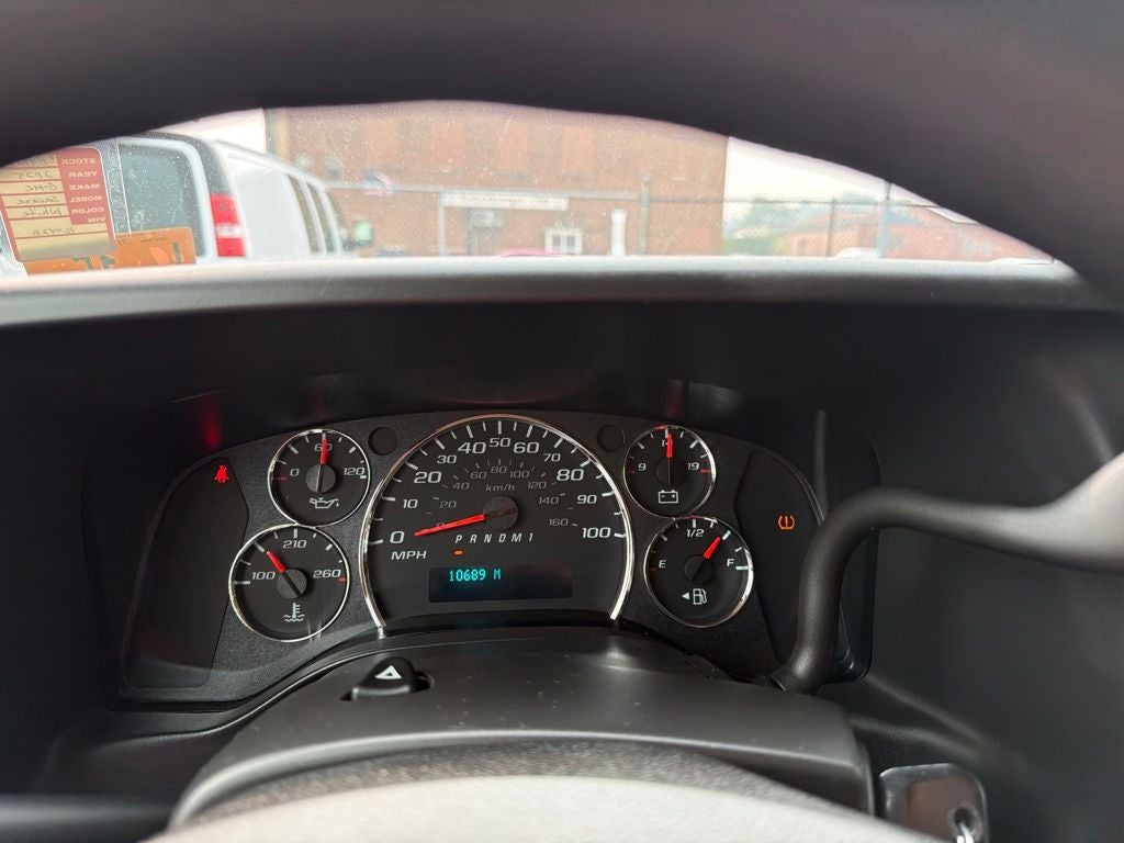 2025 GMC Savana 2500 Work Van