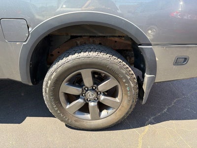 2015 Nissan Titan SV