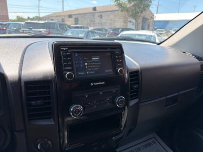 2015 Nissan Titan SV